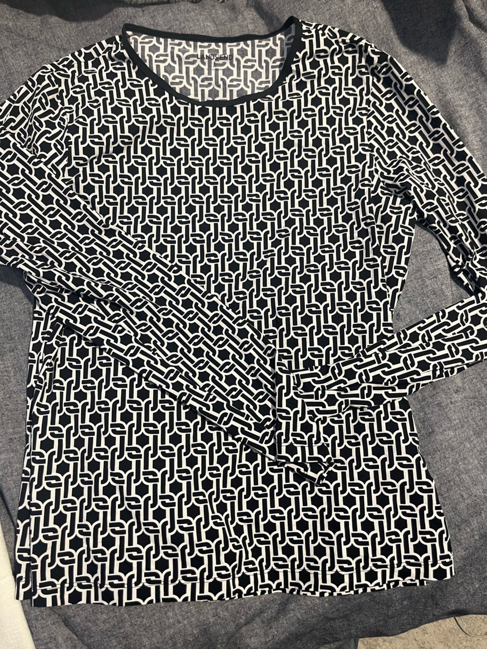 Lands' End Black and White Chain-Link Swim Top